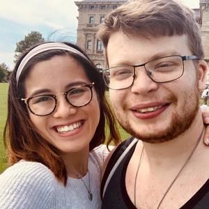 Meet your Posher, Vivian